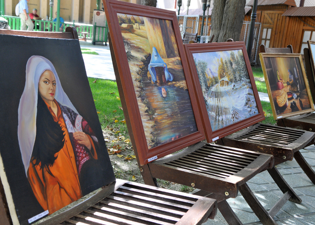 Afghan students showcase artwork to international audience